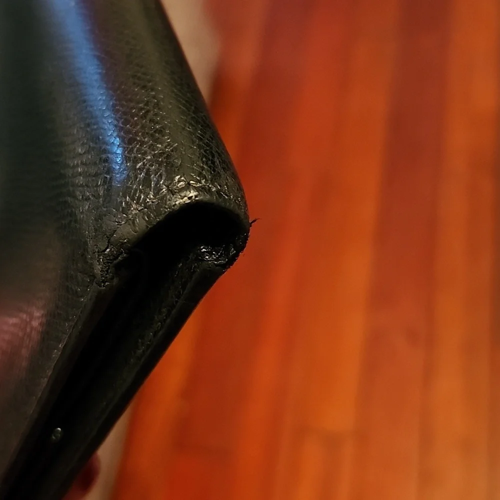 Black Leather Snap Wallet - Classic Women's Accessory
